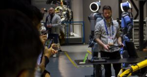 Google DeepMind ir Boston Dynamics sujungė jėgas: Gemini Robotics 1.6 jau dirba fabrikuose