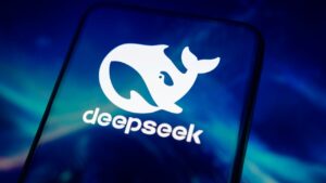 DeepSeek pirmą kartą priima išorinį finansavimą: 300 mln. dolerių su 10 mlrd. vertinimu