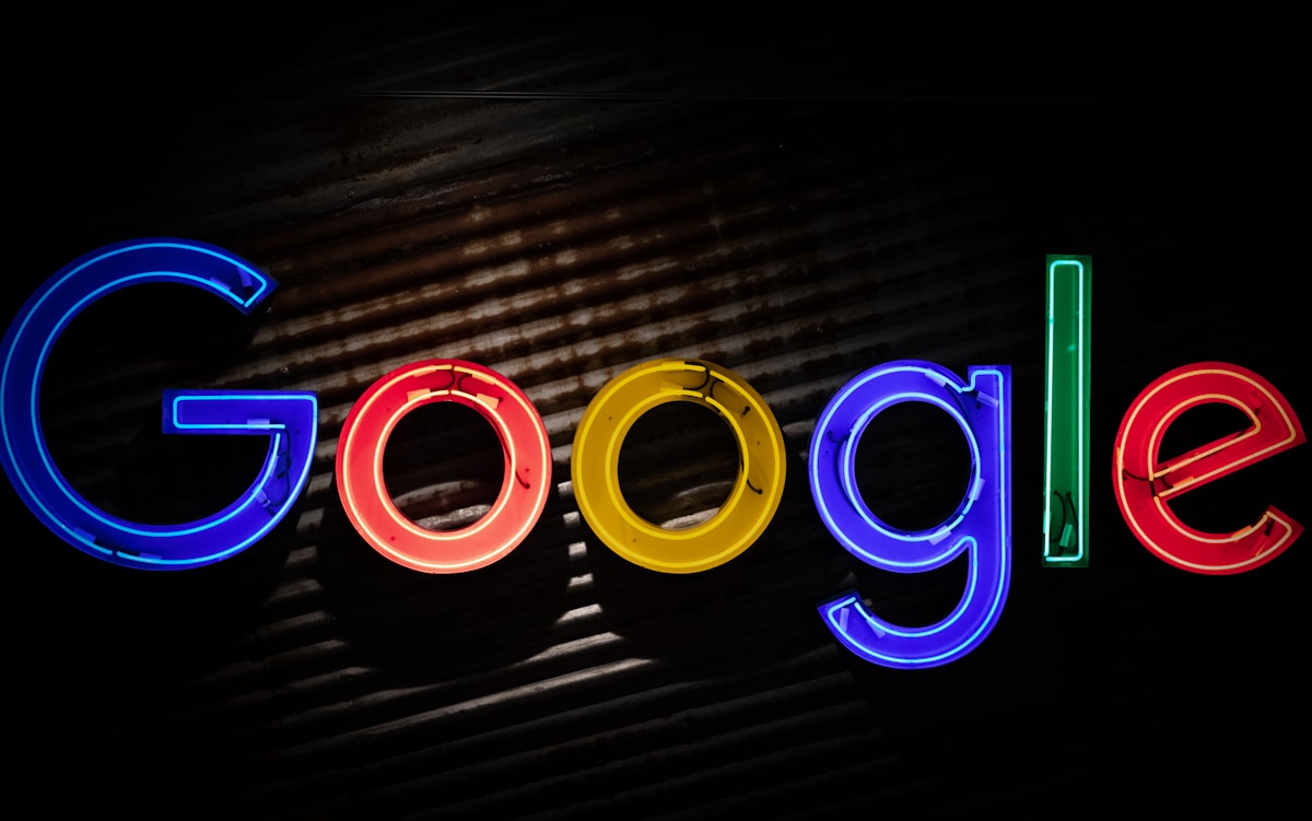 Google DeepMind pristatė Gemini 3.1: galingiausias modelis dar labiau sustiprėjo