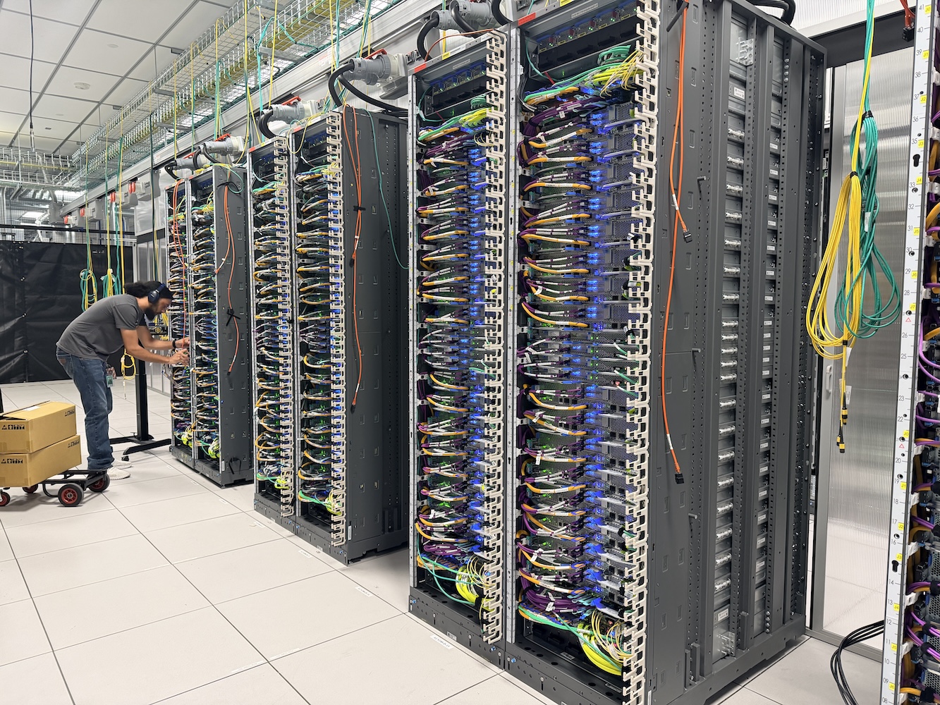 OpenAI pasirašė 20 mlrd. dolerių lustų sandorį su Cerebras: diversifikacija nuo NVIDIA