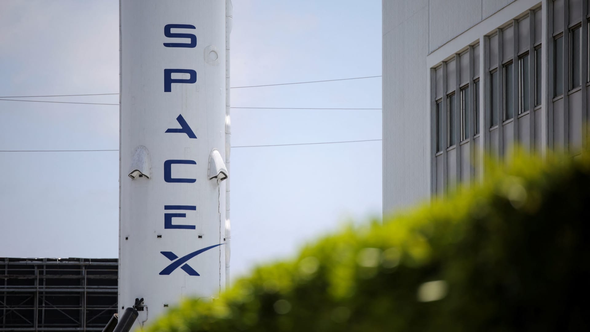 SpaceX pateikė konfidencialų IPO dokumentą: 1,75 trln. dolerių vertinimas ir didžiausias viešas platinimas istorijoje