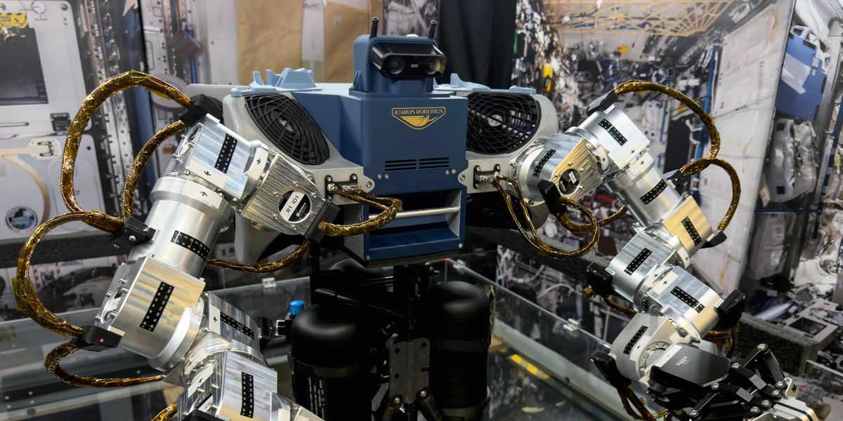 Kosmoso robotas ir generatyvinio DI autonomijos bandymai