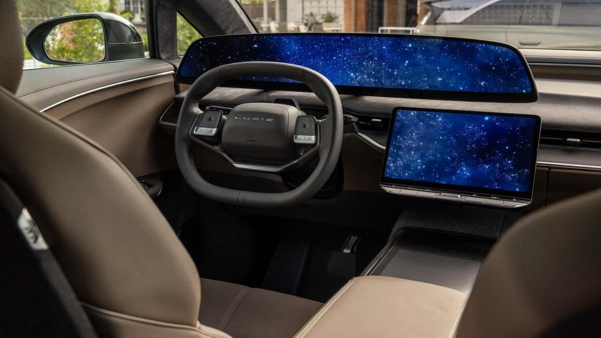 Lucid automobilio salonas ir robotaksi technologijų kryptis