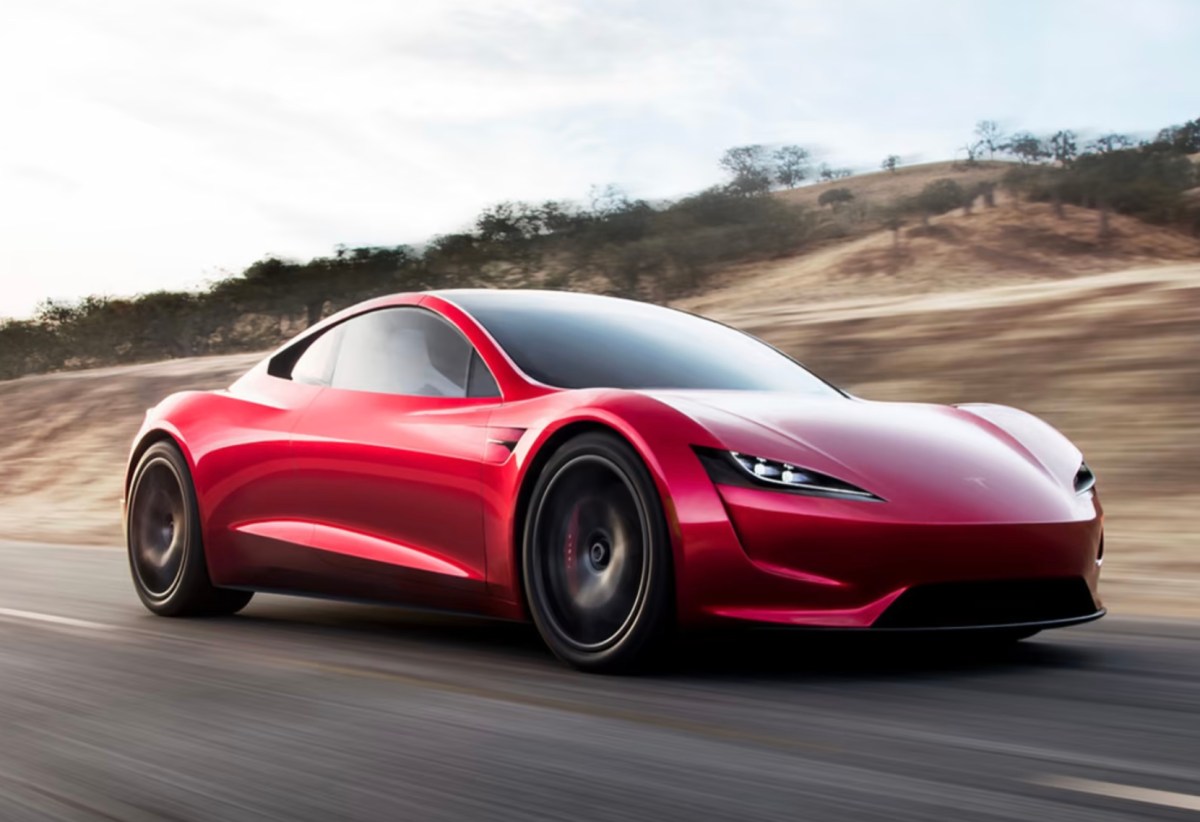 Tesla Roadster antros kartos elektromobilio pristatymo laukimas